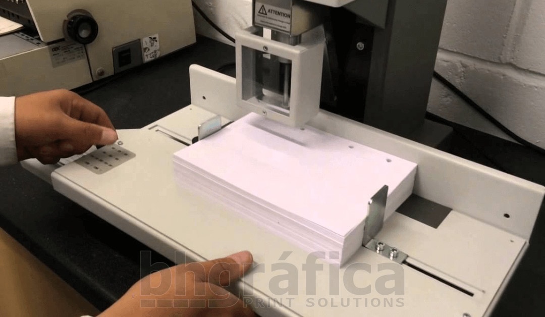 grafica-acabamento-furo