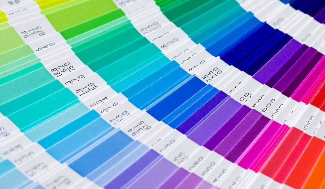 Tinta Pantone na impressão gráfica
